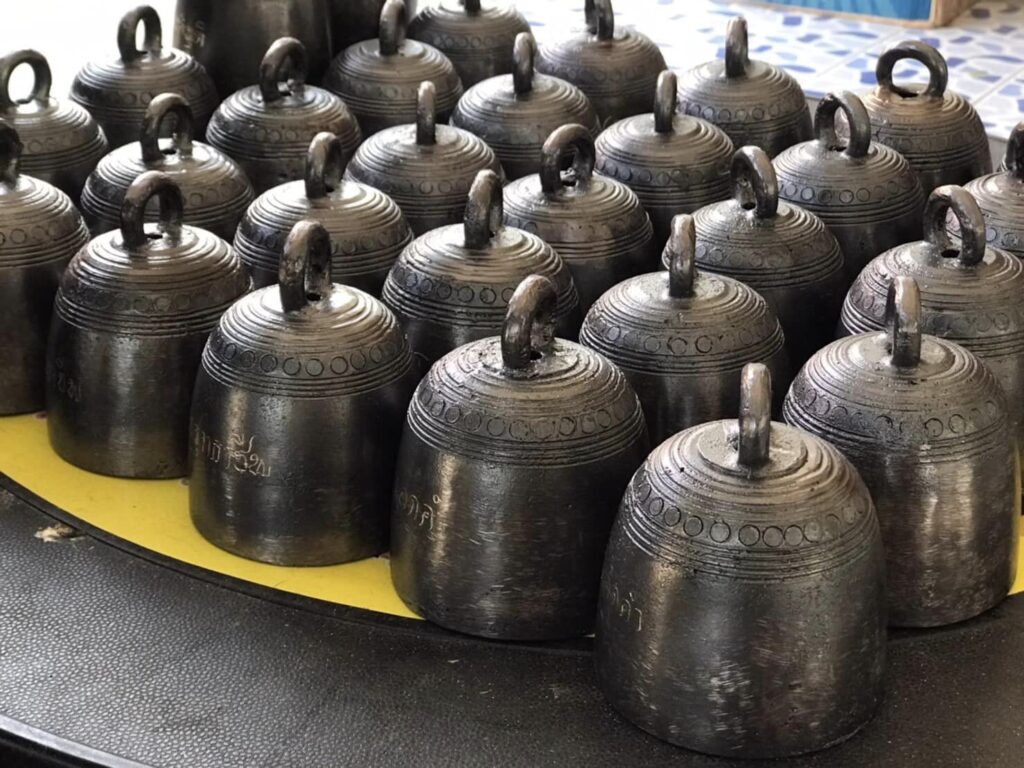 กระดิ่งทองลงหิน OTOP ของ จังหวัดนครราชสีมา