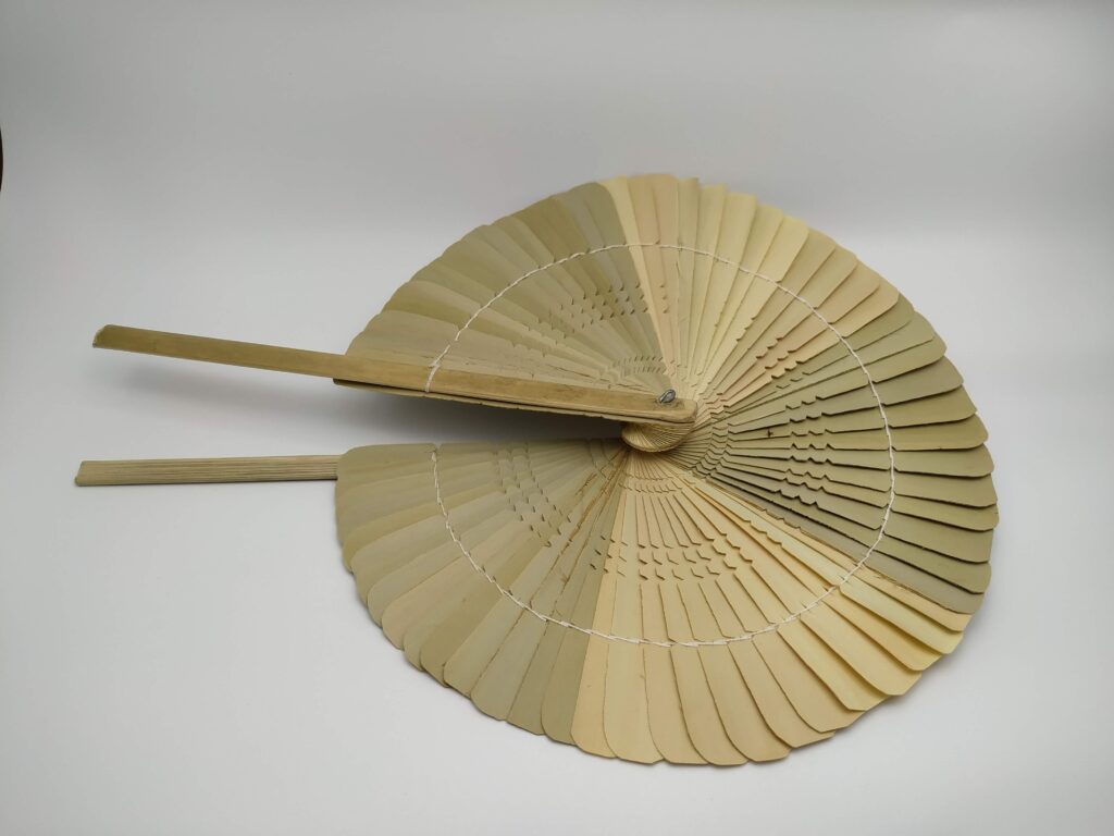 พัดใบตาล สินค้า OTOP จังหวัดบุรีรัมย์